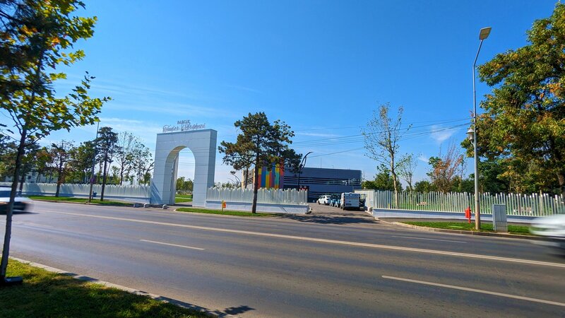 Parc Tudor Arghezi, Bd. Metalurgiei, Berceni